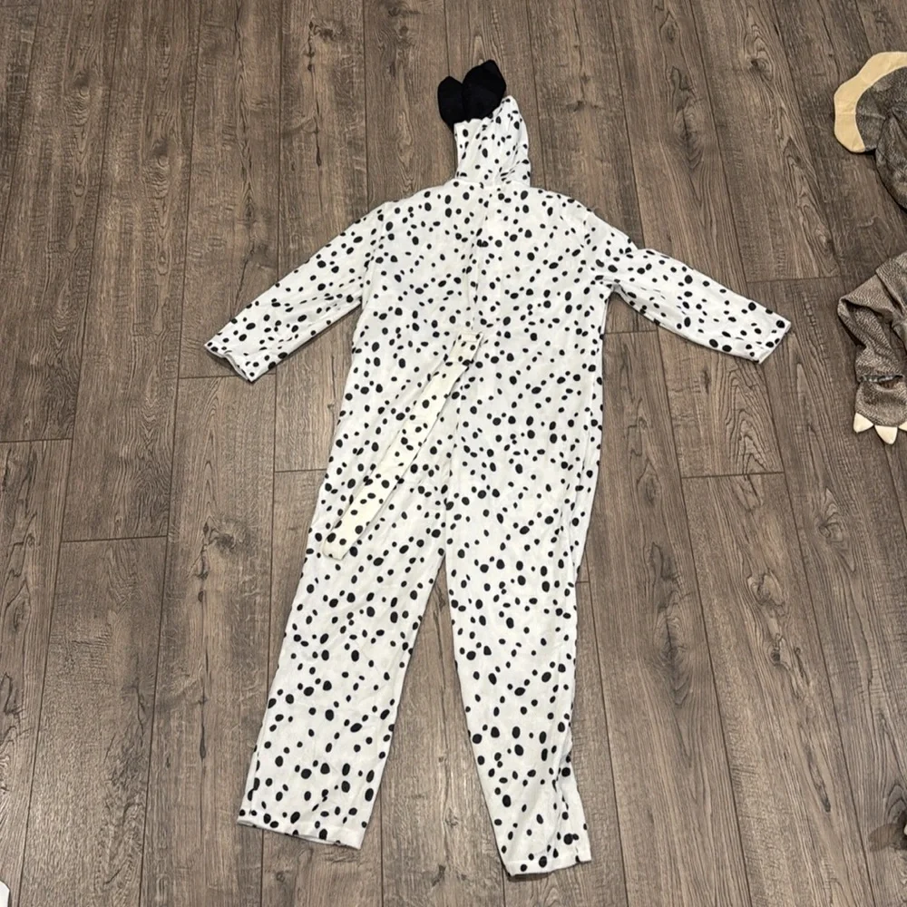 Dalmatian Costume - 7/8 Black and White excellent condition